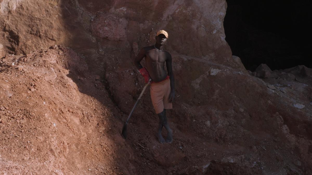 Karimah Ashadu, Plateau, 2021–22. Courtesy of the artist and Sadie Coles HQ