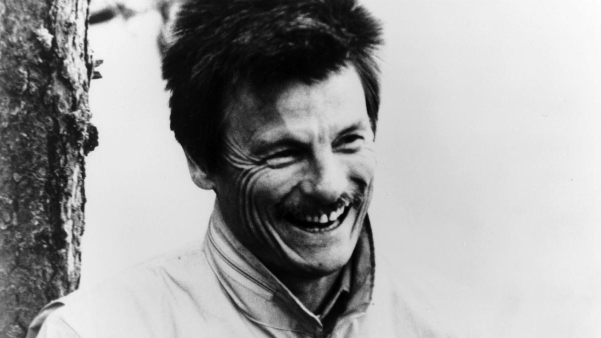 ONE DAY IN THE LIFE OF ANDREI ARSENEVICH, 1973, andrei tarkovsky smiling in black and white image